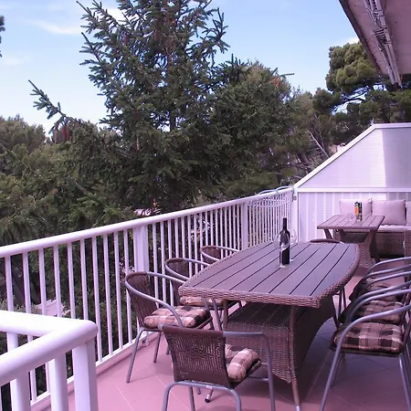 Apartment Lorenco Brela