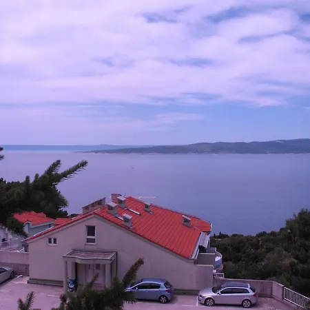 Apartment Lorenco Brela