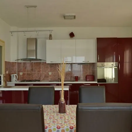 Apartment Lorenco *